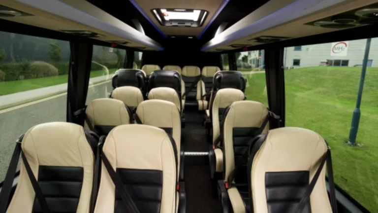 16 seat minibus(2)