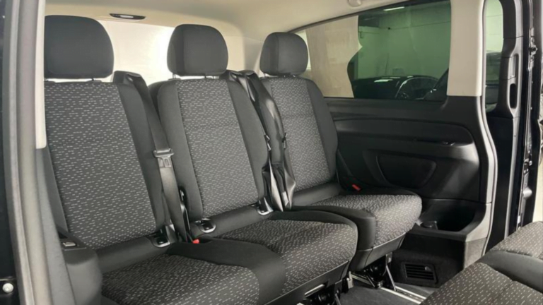 8 seat minibus (4)